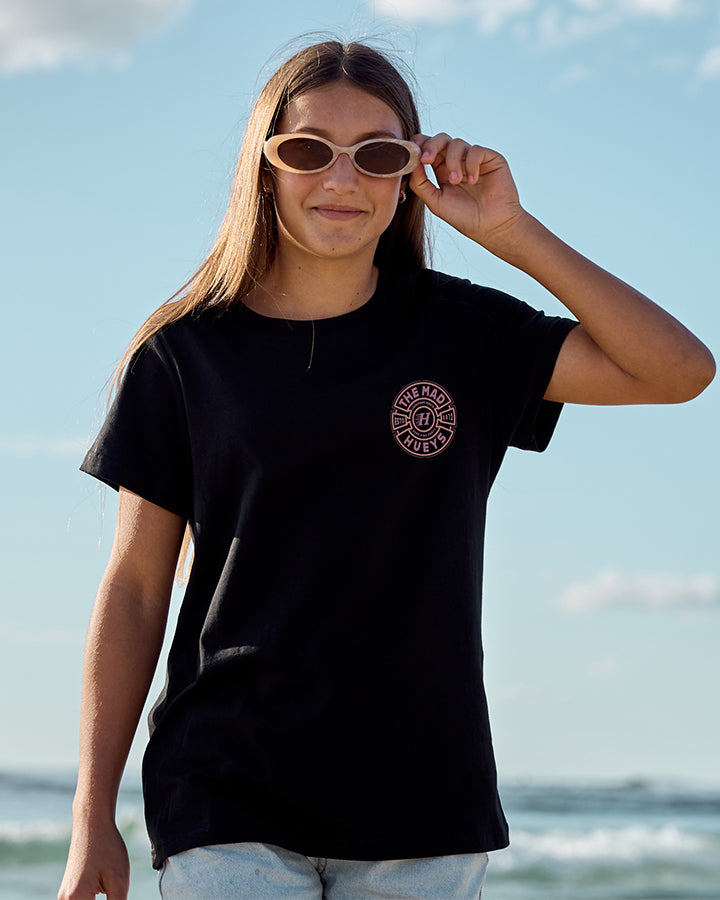 MAD SERIES | YOUTH GIRLS SS TEE - BLACK