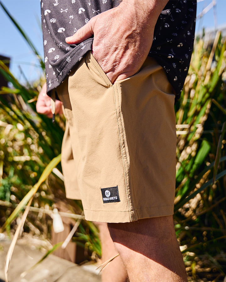 FREESTYLE | 18" SWIM VOLLEY SHORT - TAN