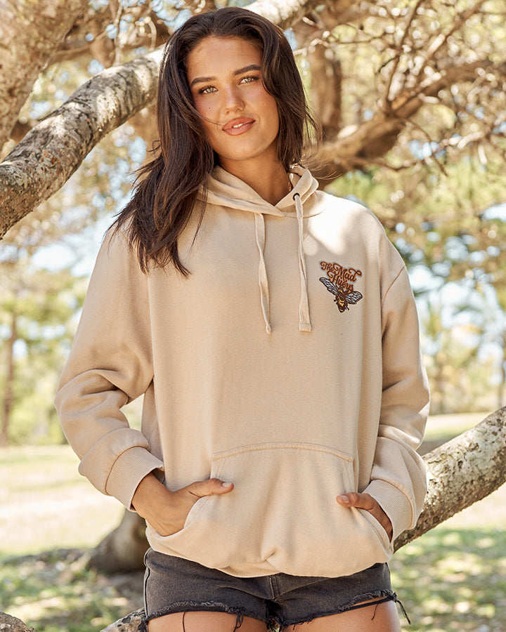 BEE ANCHOR | WOMENS HOODED PULLOVER - WASHED LATTE