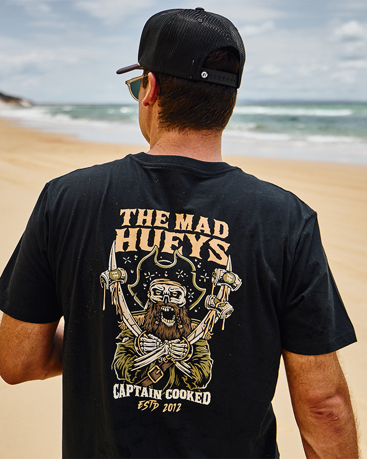 CAPTAIN COOKED | SS TEE - BLACK