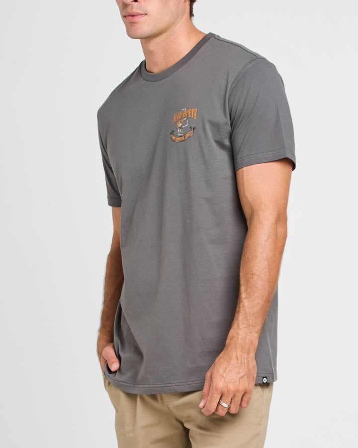 BOOT SCOOTIN SHOEY | SS TEE - CHARCOAL