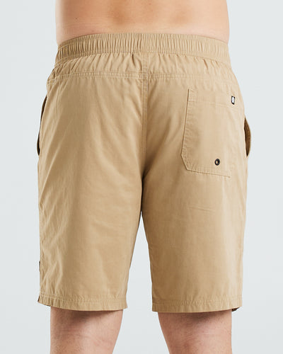 HUEYS CORE | VOLLEY SHORT 18" - TAUPE