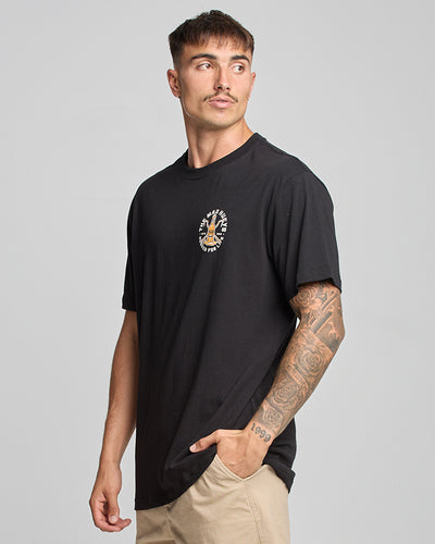 HOOKED FOR LIFE | SS TEE - BLACK