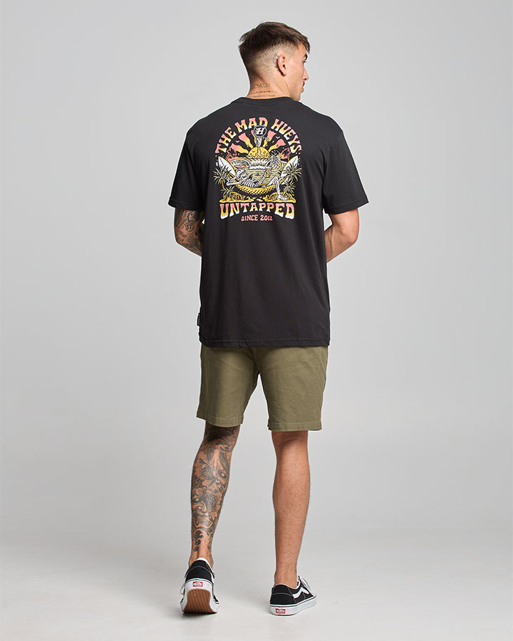 UNTAPPED | SS TEE - BLACK