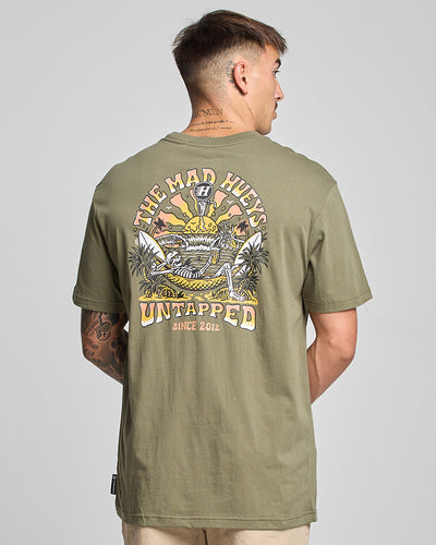 UNTAPPED | SS TEE - OLIVE