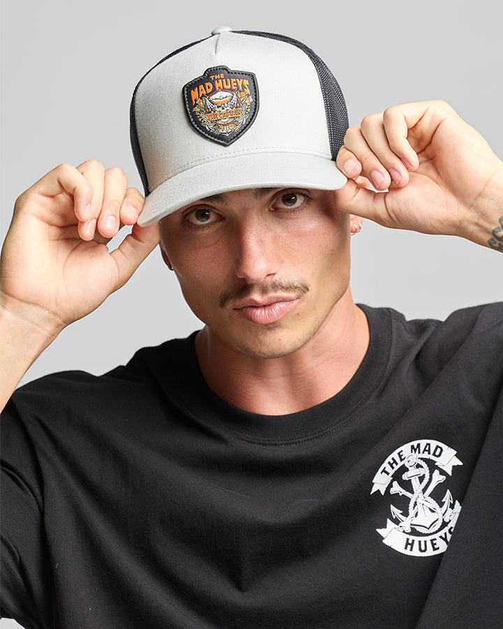 THE ISLAND CAPTAIN | TWILL TRUCKER - FADED DUST