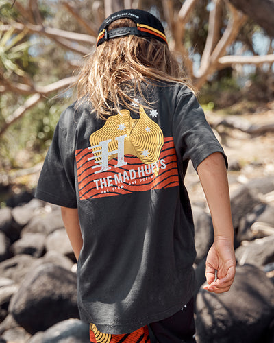 ONE TEAM | YOUTH SS TEE - VINTAGE BLACK