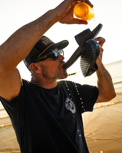 LIVING HUEYS | SS TEE - NAVY