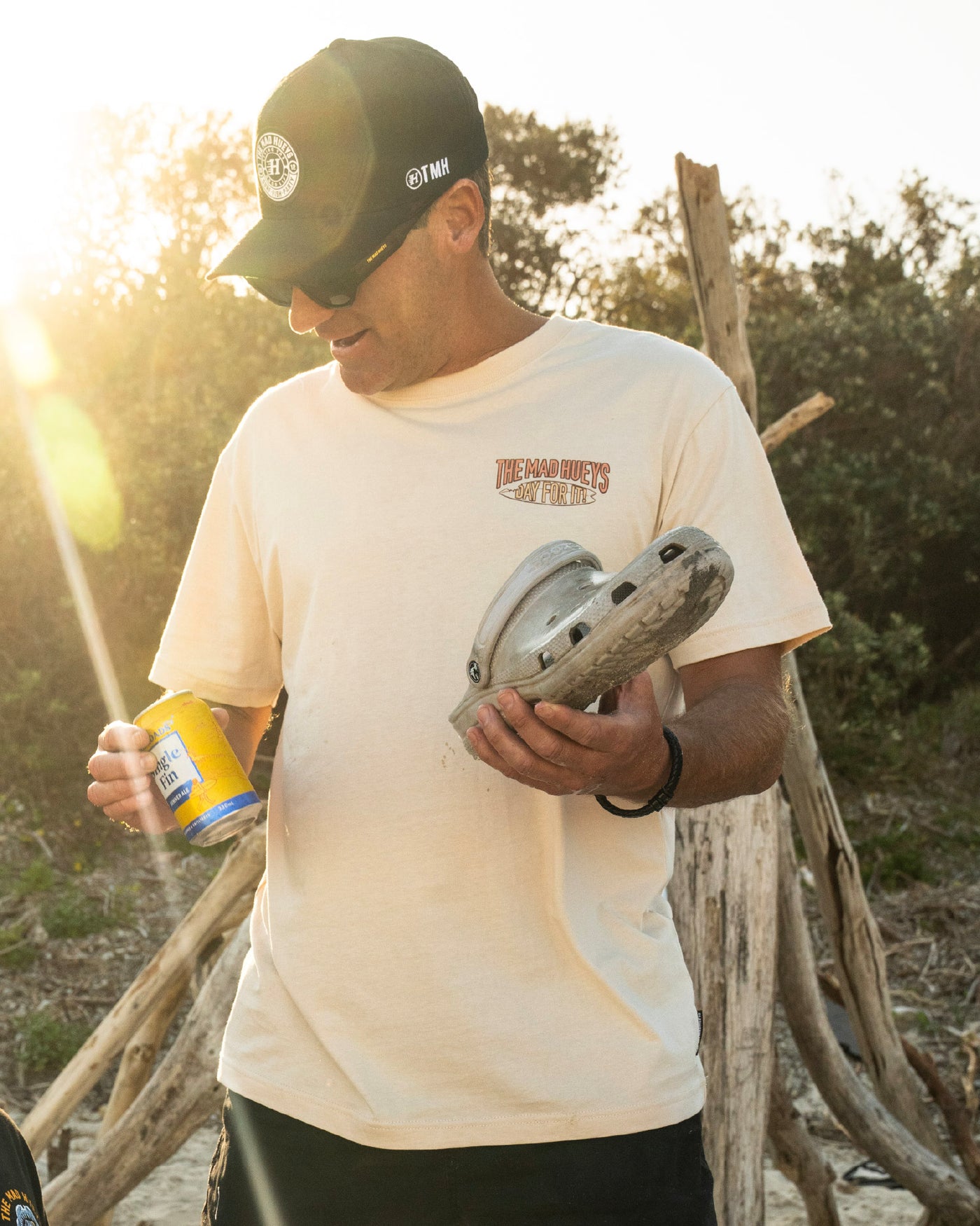 DAY FOR IT FROGGIES | SS TEE - CEMENT