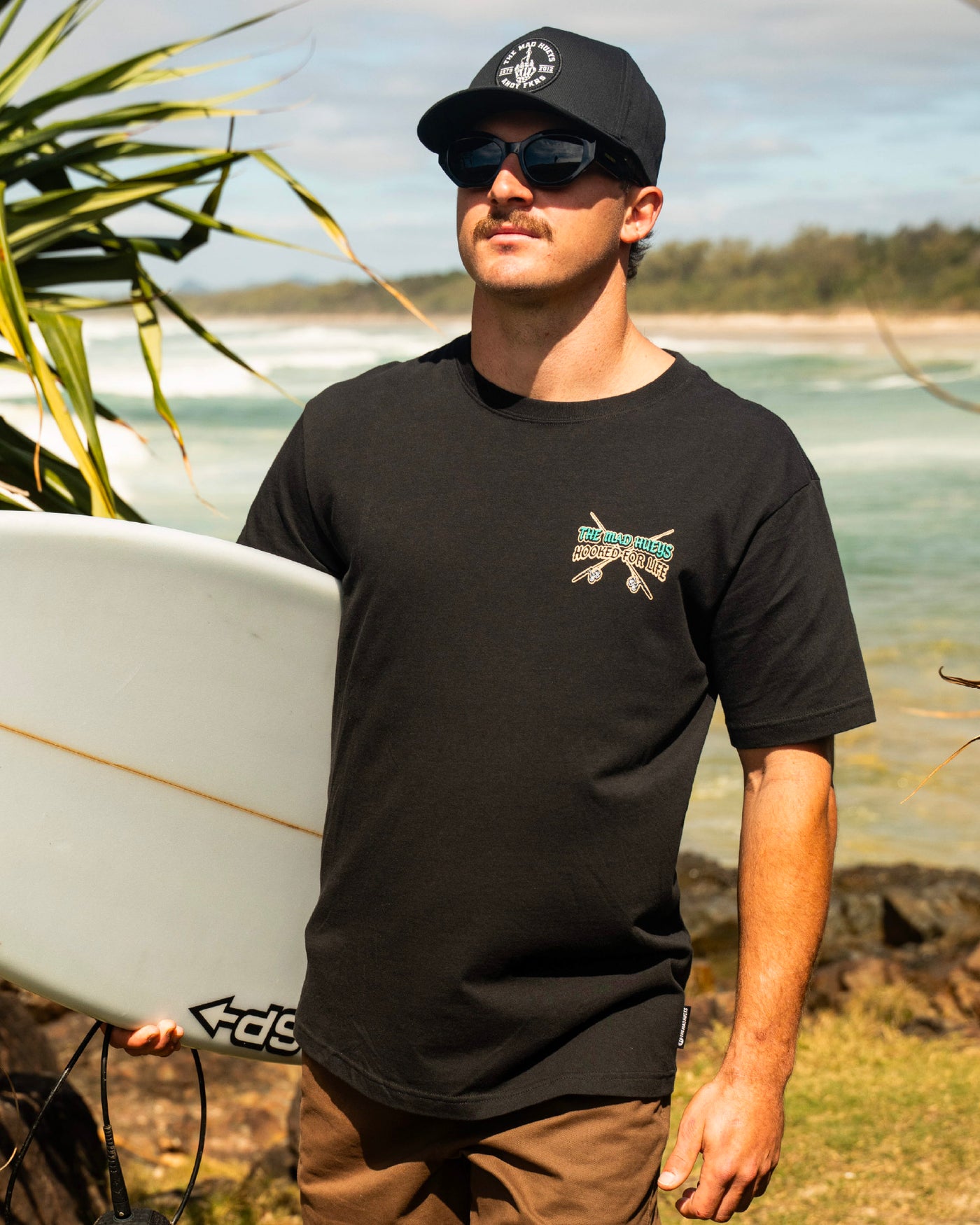 FROTHIN HOOKED FOR LIFE | SS TEE - BLACK