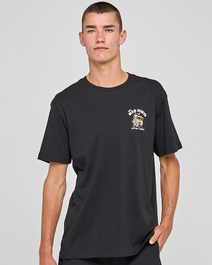GETTING TANKED | SS TEE - BLACK