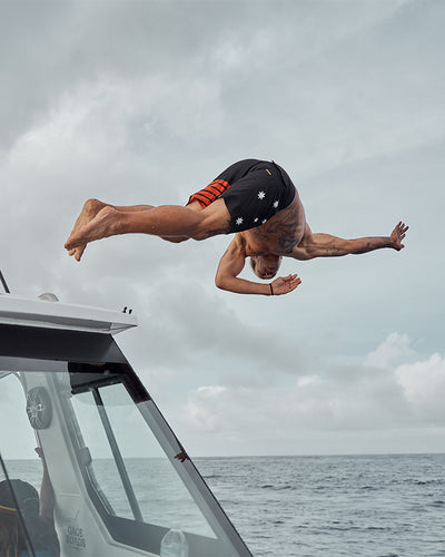 ONE TEAM | 18" BOARDSHORT - VINTAGE BLACK