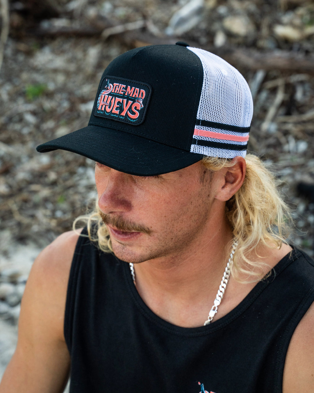 TROPIC OCTOPISSED | TWILL TRUCKER - BLACK