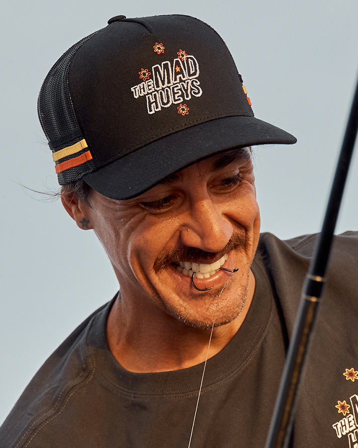 ONE TEAM | TWILL TRUCKER - BLACK