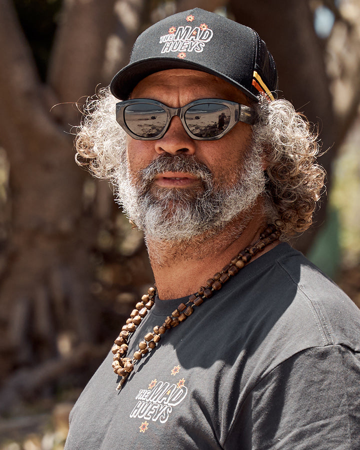 ONE TEAM | TWILL TRUCKER - BLACK