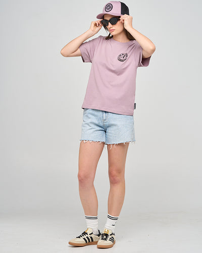 LIVING HUEYS | WOMENS SS TEE - DUSTY LILAC