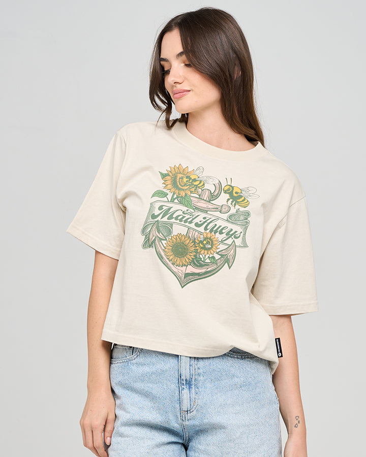 BEE ANCHOR | WOMENS BOXY TEE - STONE