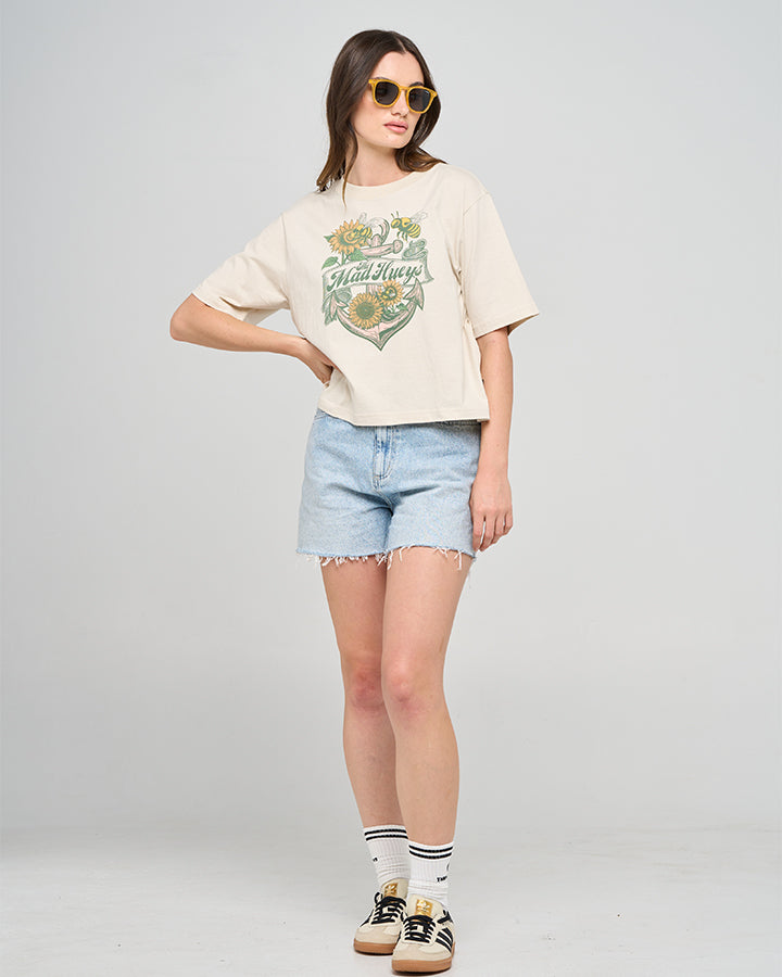 BEE ANCHOR | WOMENS BOXY TEE - STONE