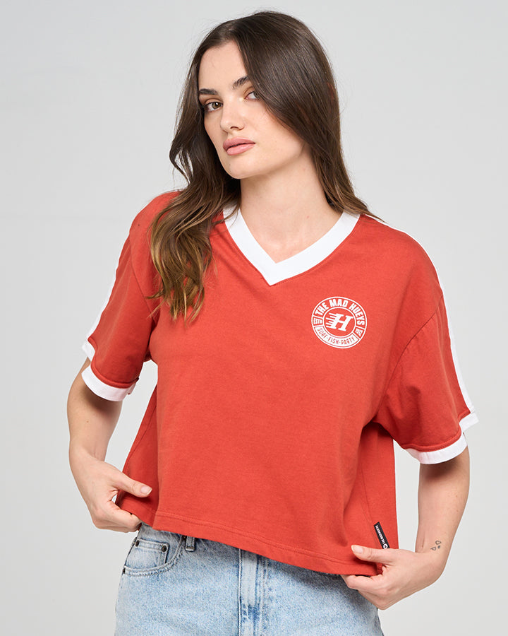 LIVING HUEYS | WOMENS BOXY V NECK TEE - RED CLAY