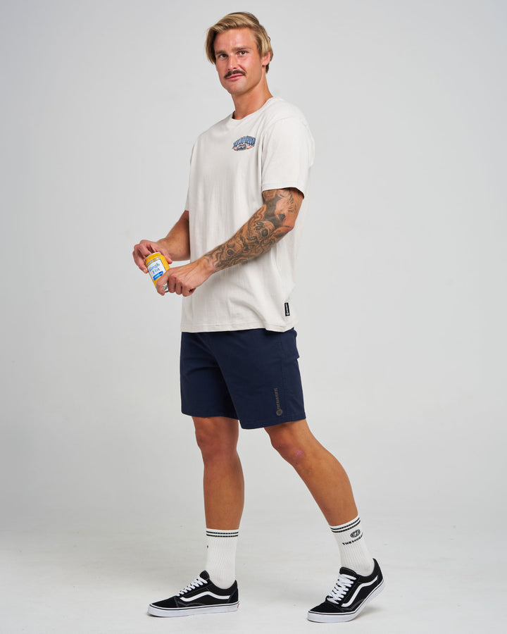 GETTING LEGLESS | SS TEE - SMOKE
