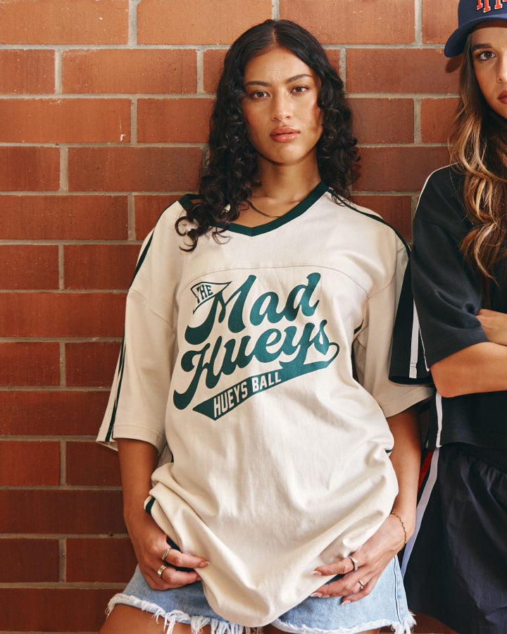 HUEYS BALL | WOMENS V NECK OVERSIZED TEE - STONE