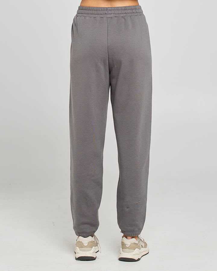 SPEEDING HUEYS | WOMENS RELAXED TRACKPANT - CHARCOAL