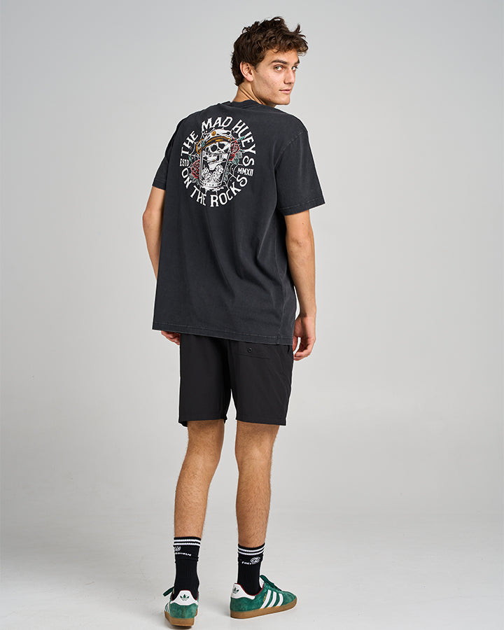 ON THE ROCKS | SS TEE - WASHED BLACK