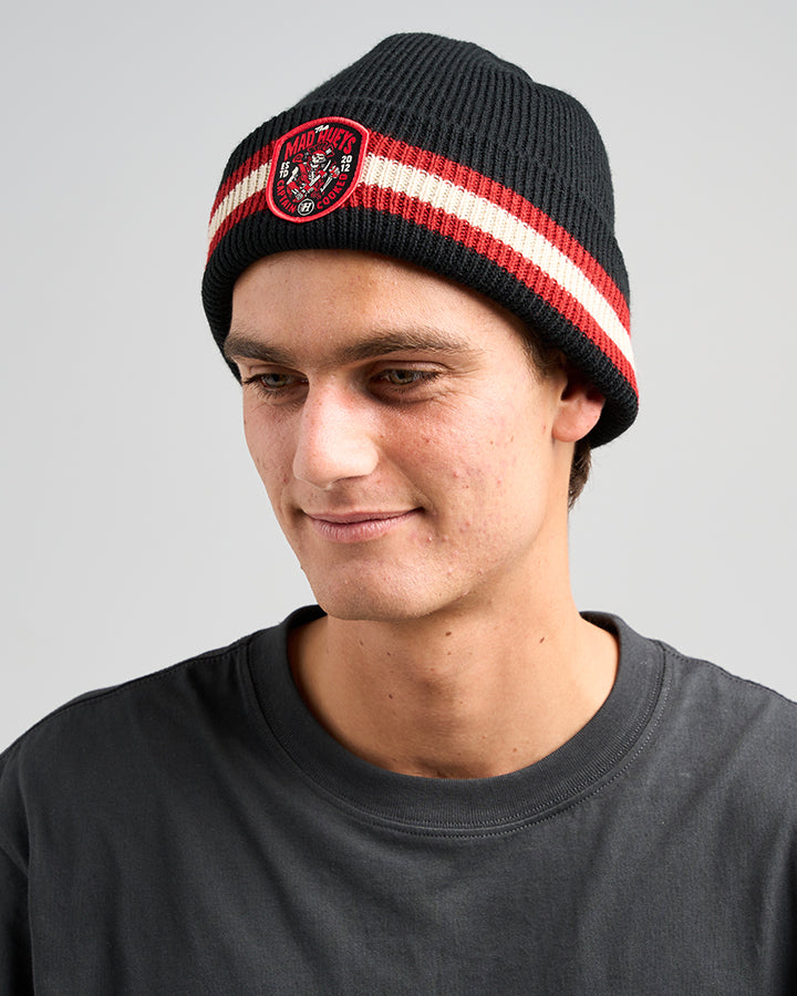 THE CAPTAINS COOKED | RELAXED FIT BEANIE - BLACK