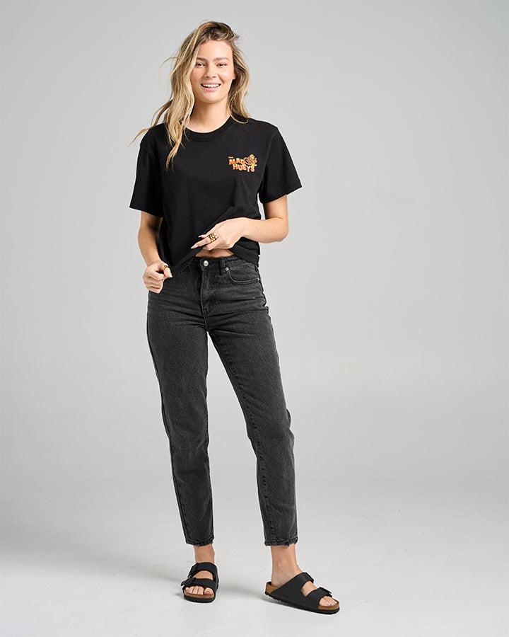 RUMBLE JUNGLE | WOMENS SS TEE - BLACK