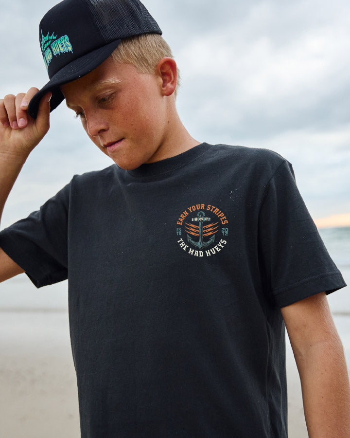 EARN YOUR STRIPES | YOUTH SS TEE - VINTAGE BLACK