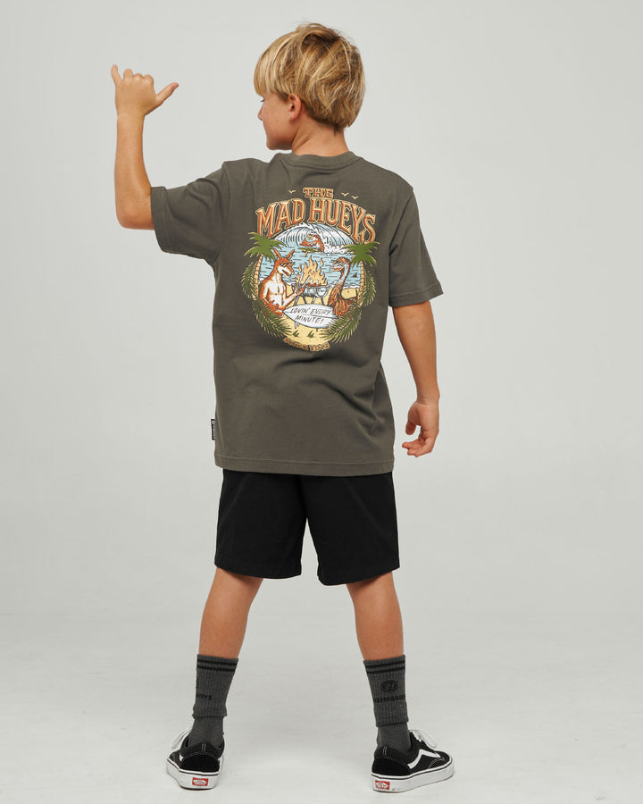 LOVING EVERY BBQ | YOUTH SS TEE - CHARCOAL