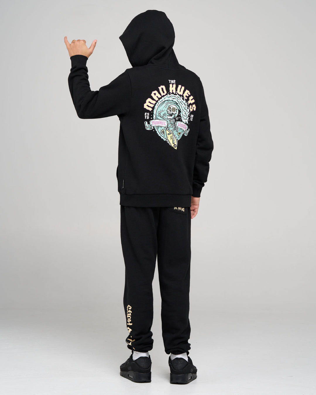 TUNNEL VISION | YOUTH HOODED PULLOVER - BLACK