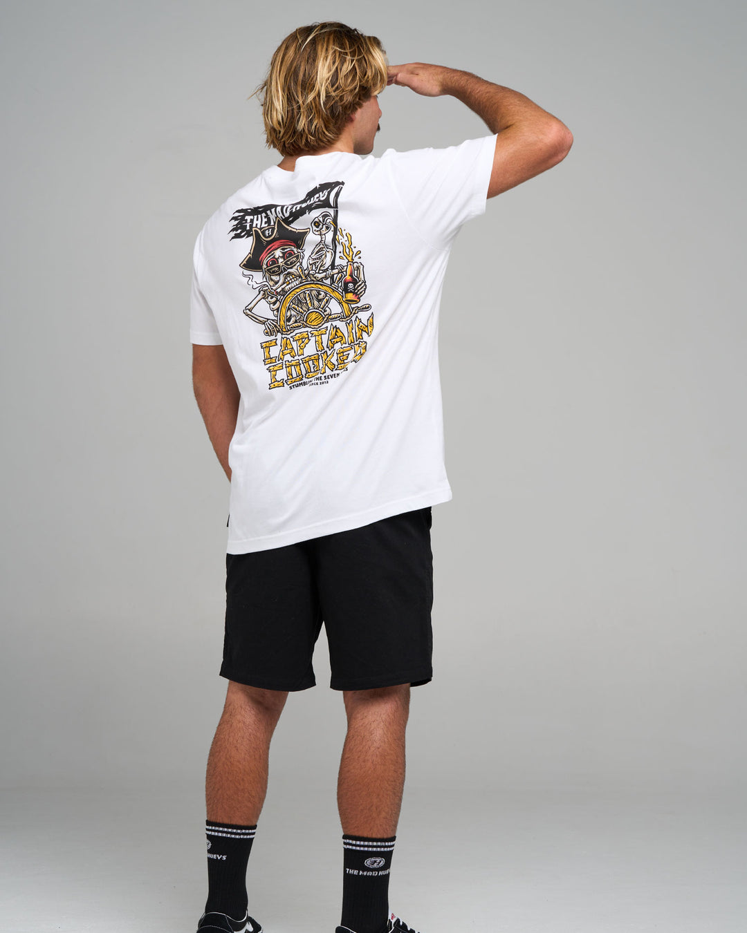 STUMBLING CAPTAIN COOKED | SS TEE - WHITE