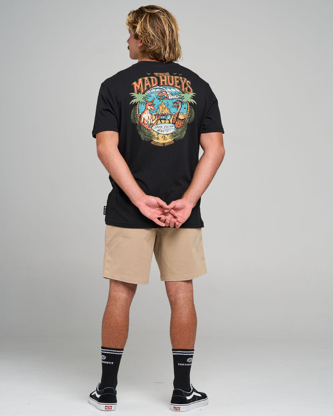 LOVING EVERY BBQ | SS TEE - BLACK