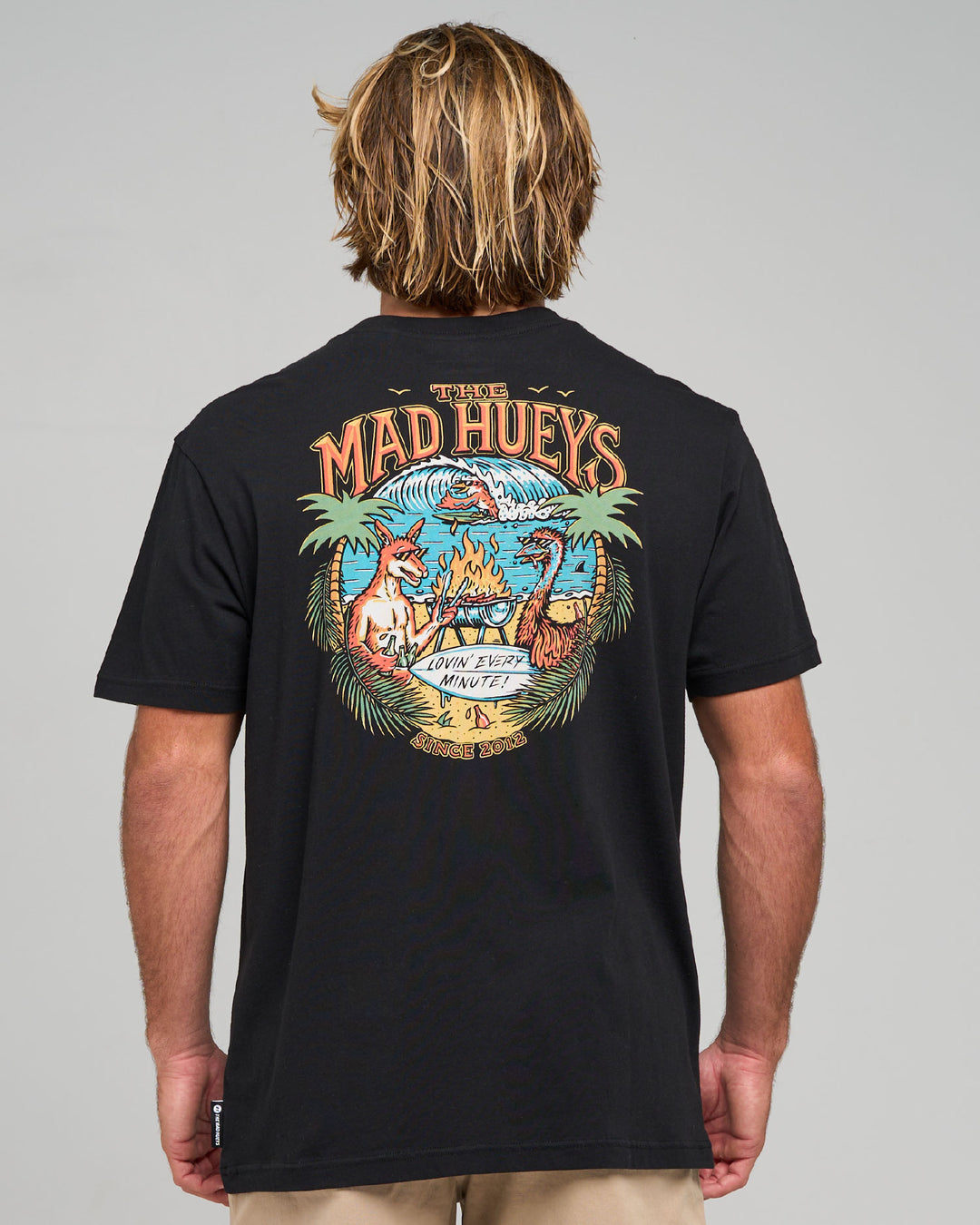 LOVING EVERY BBQ | SS TEE - BLACK