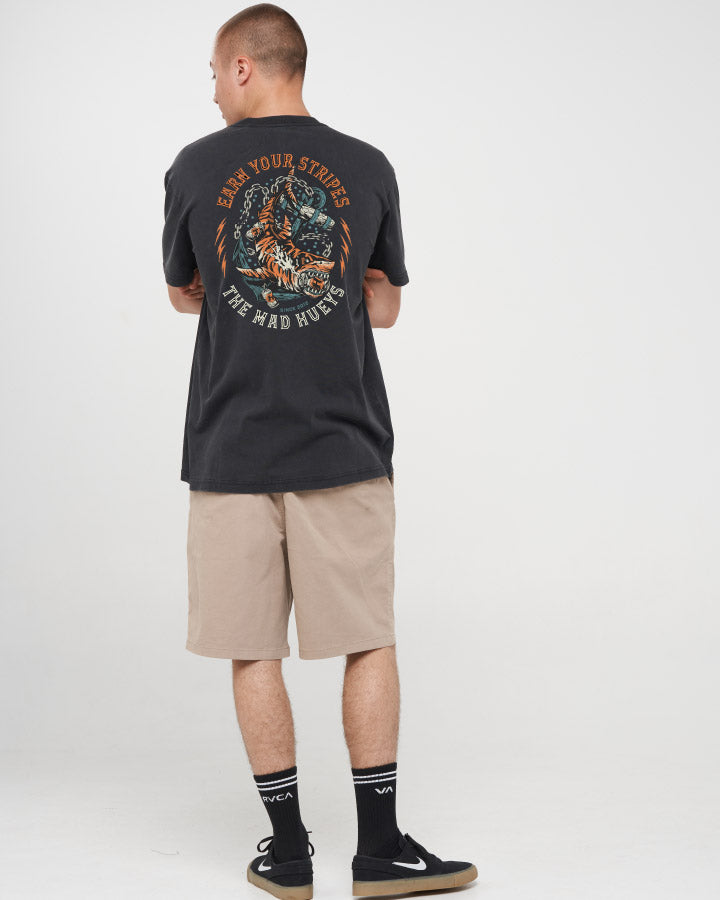 EARN STRIPES | SS TEE - WASHED BLACK