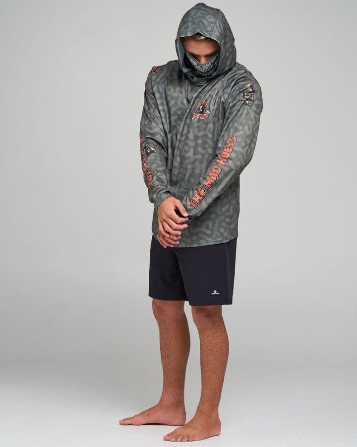 CAPTAIN TWO FACED | UPF 50+ HOODED FISHING JERSEY - OLIVE