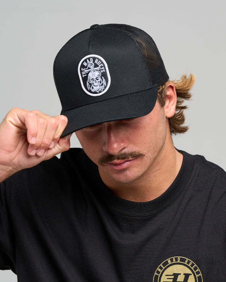 ROPE SKULL ANCHOR | TWILL TRUCKER - BLACK