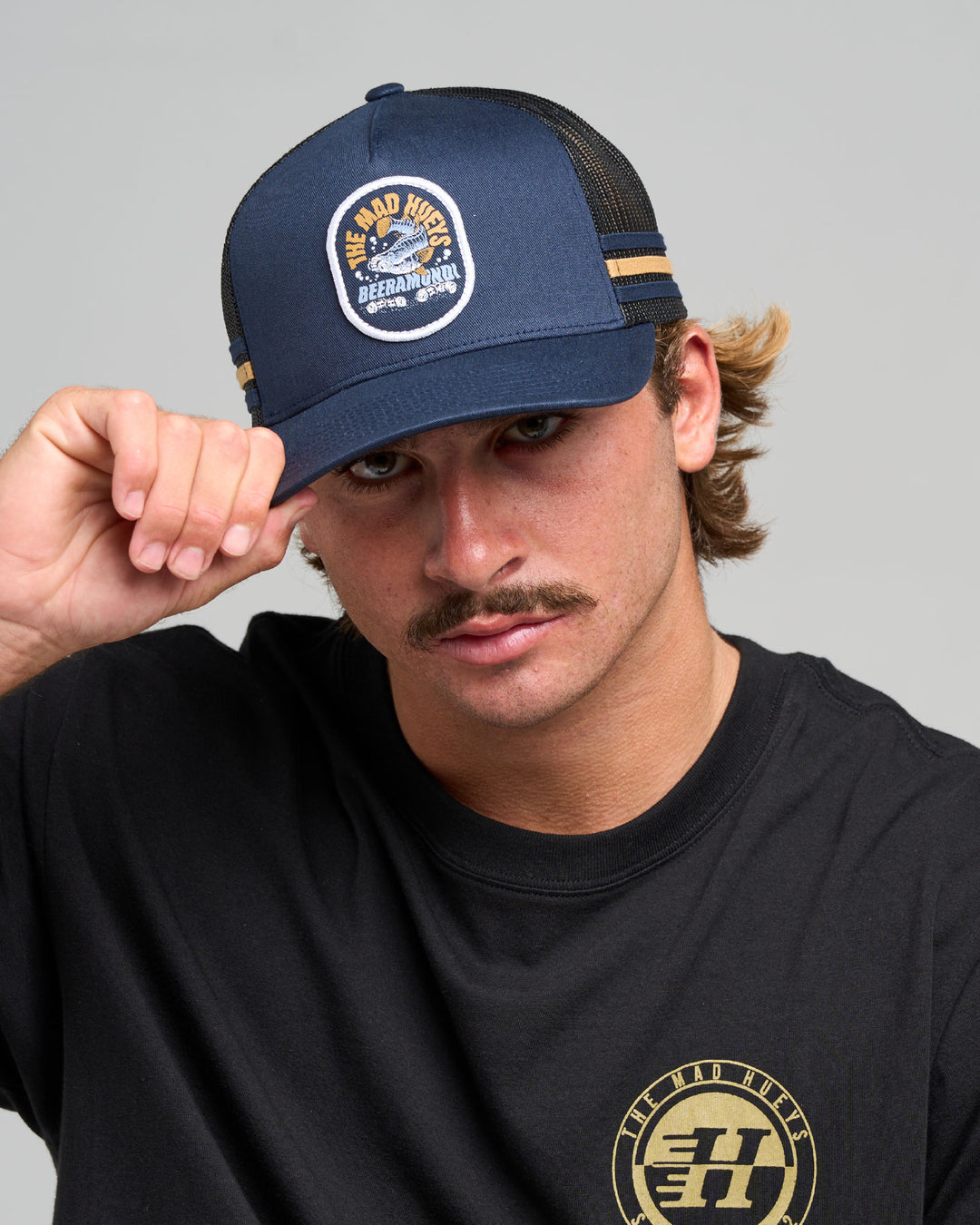 BEERAMUNDI | TWILL TRUCKER - NAVY