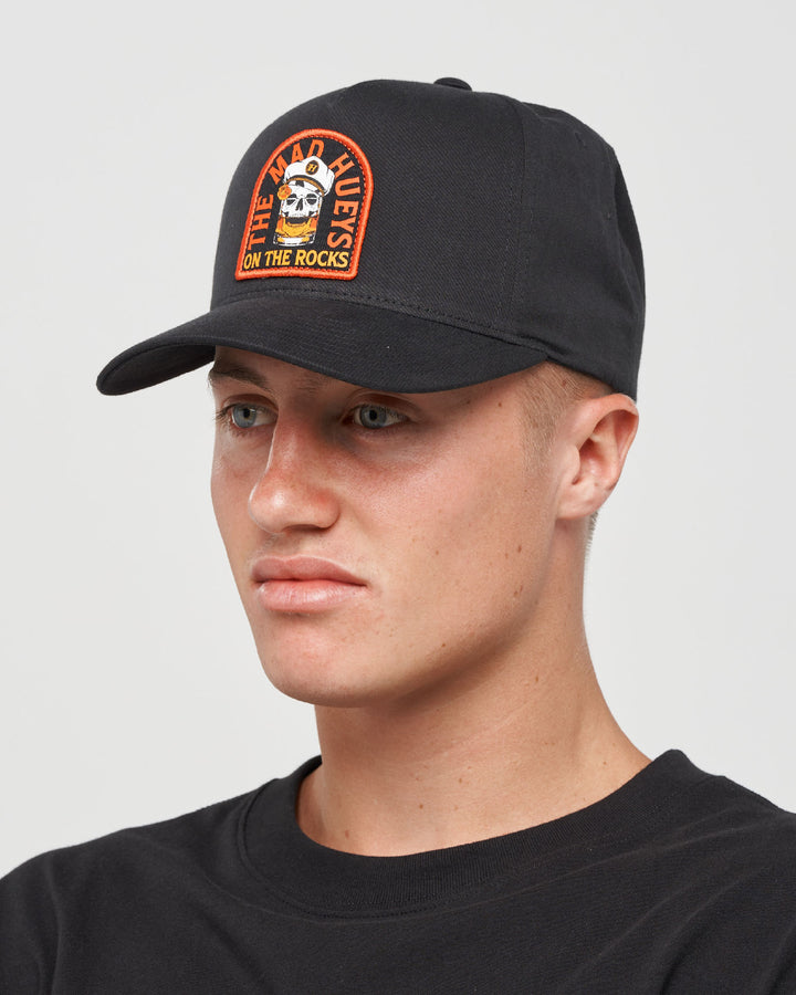 TRIPLE ON THE ROCKS | TWILL SNAPBACK - WASHED BLACK