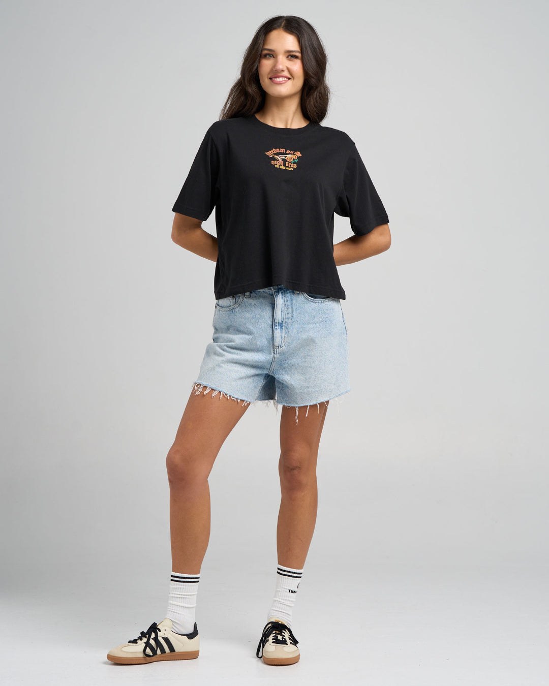 HIGH SEAS HUEYS | WOMENS BOXY TEE - BLACK