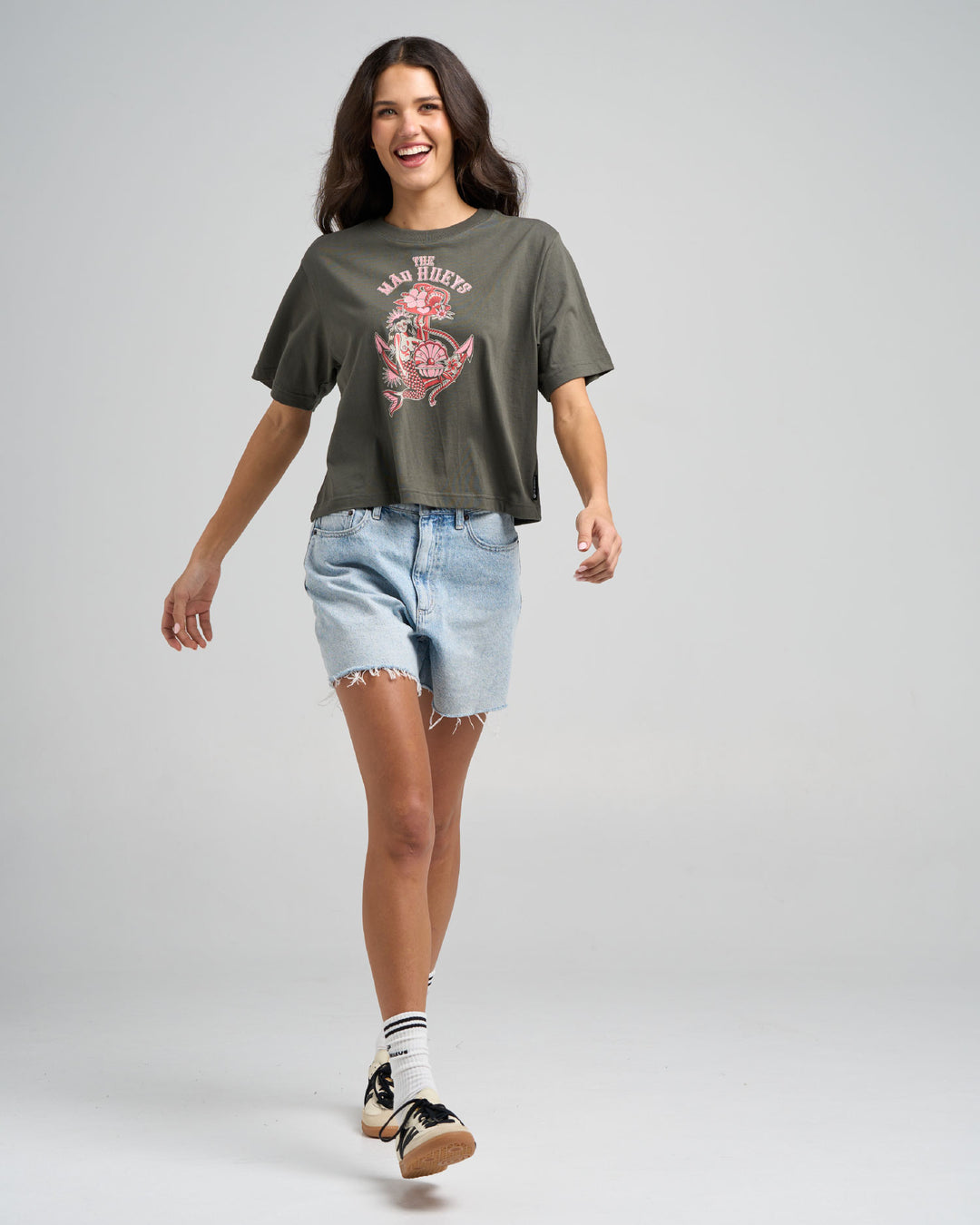 MERMAID ANCHOR | WOMENS BOXY TEE - CHARCOAL