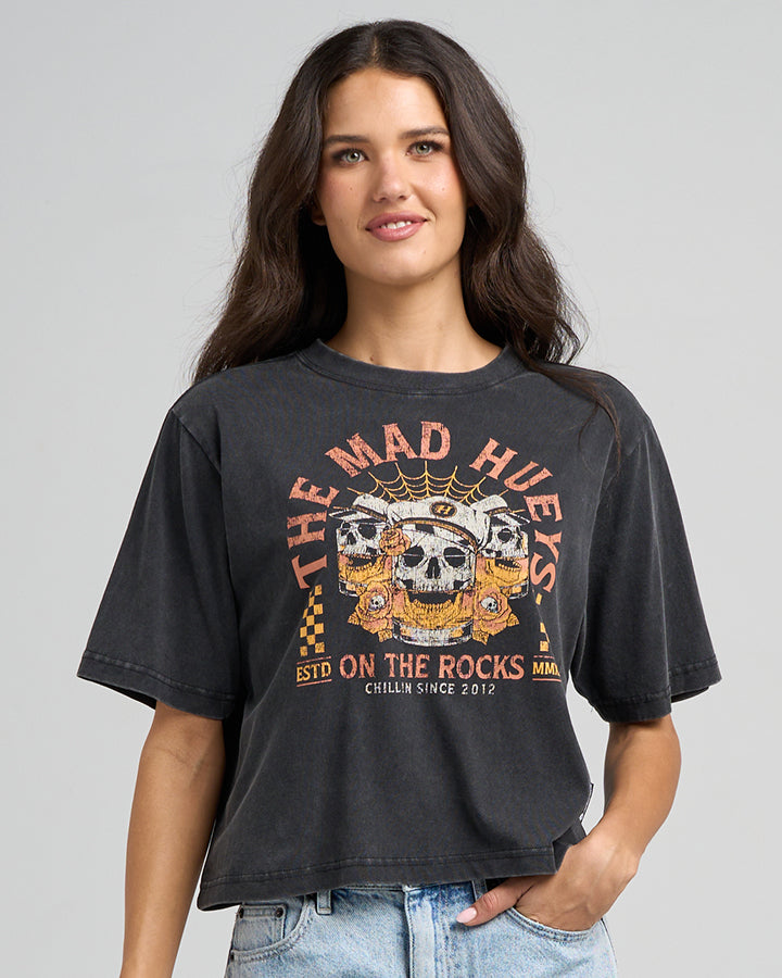 TRIPLE ON THE ROCKS | WOMENS BOXY TEE - WASHED BLACK
