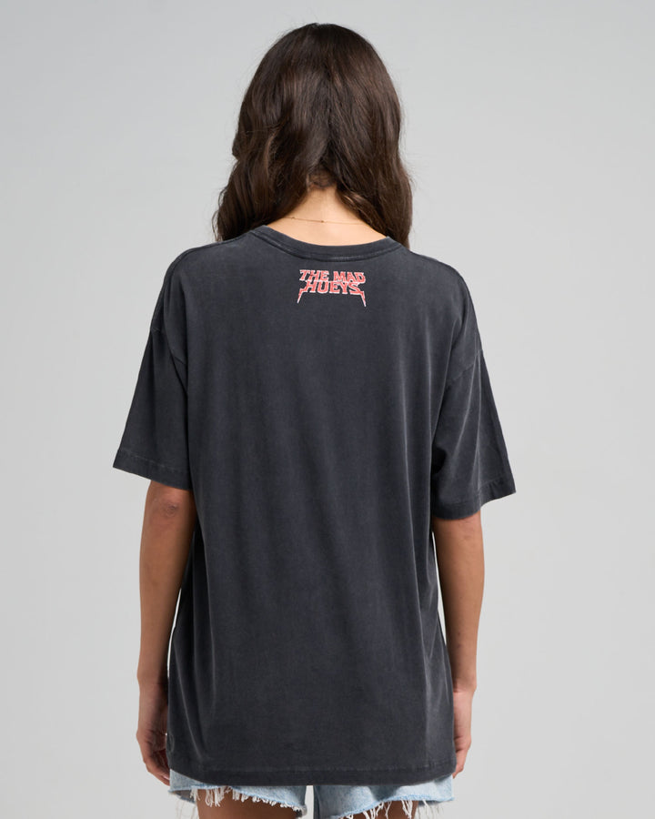 BORN TO HUEYS | WOMENS OVERSIZED TEE - WASHED BLACK
