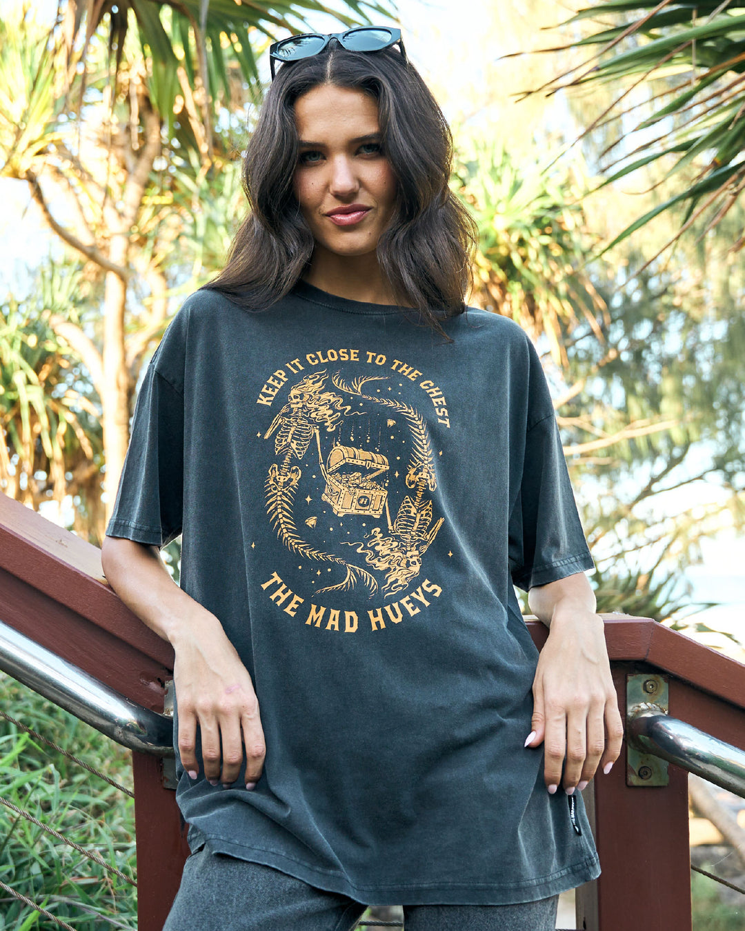 CLOSE CHEST | WOMENS OVERSIZED TEE - WASHED BLACK