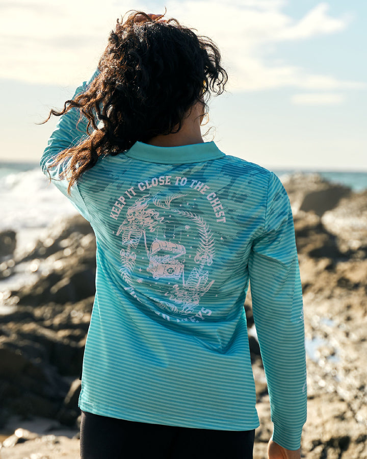 CLOSE CHEST | WOMENS UPF 50+ FISHING JERSEY - CANDY BLUE