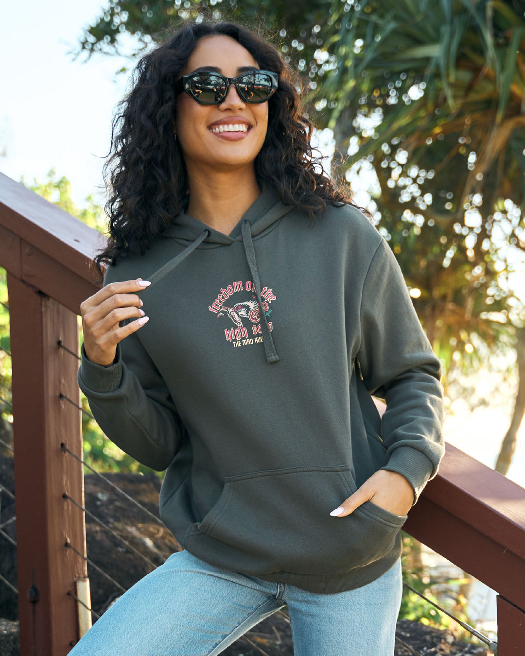 HIGH SEAS HUEYS | WOMENS HOODED PULLOVER - CHARCOAL