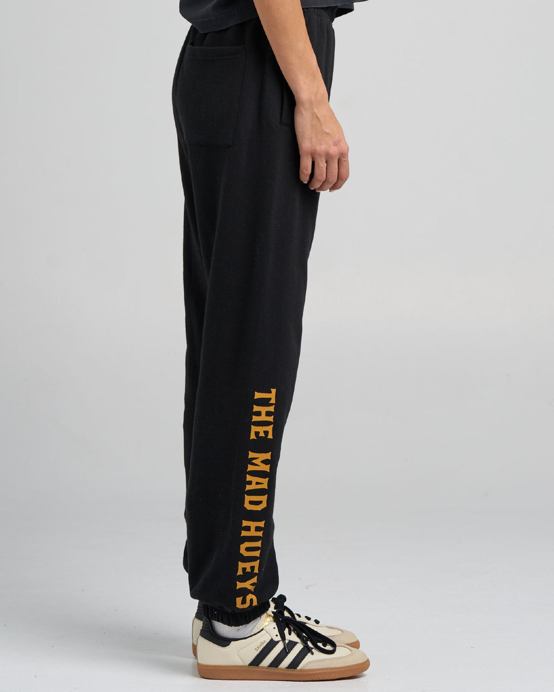 CLOSE CHEST | WOMENS TRACKPANT - BLACK