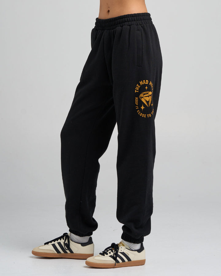 CLOSE CHEST | WOMENS TRACKPANT - BLACK