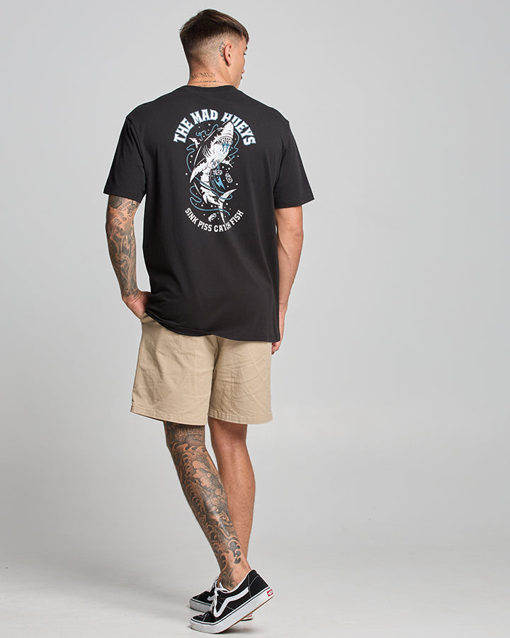 SKEWERED SHARK | SLIM FIT SS TEE - BLACK